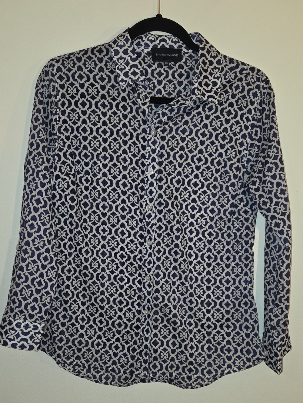 French Curve Navy & White Patterned Women's Shirt Size XS